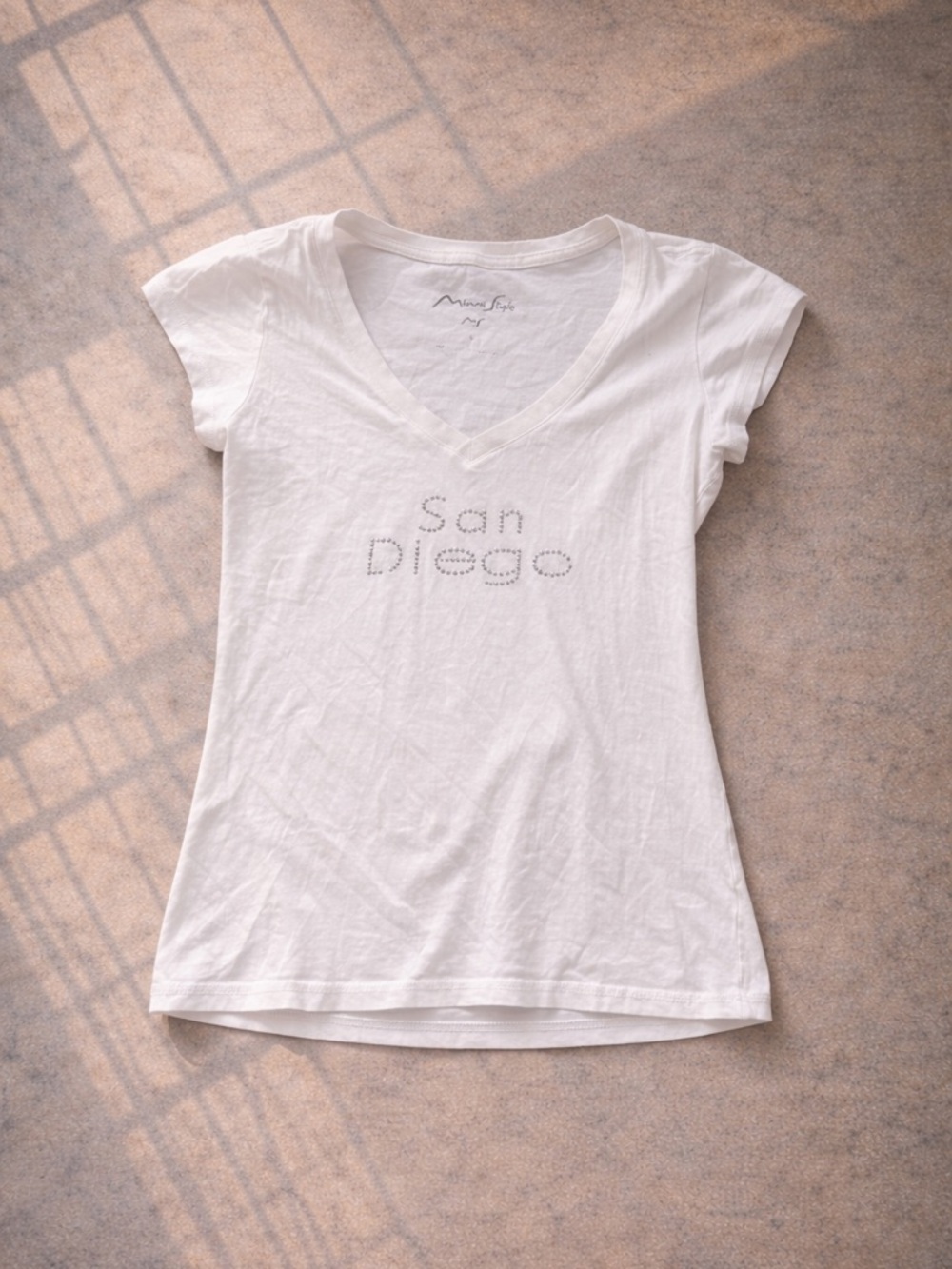 Y2K White V Neck Rhinestone Graphic Tee San Diego Basic Fitted Top